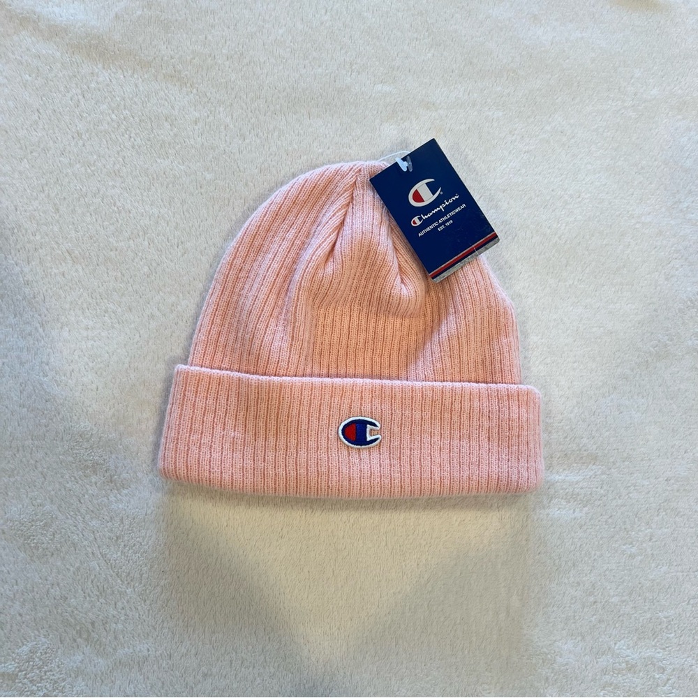 🔆 Bundle items 6 for‎ $30 NWT Champion Beanie